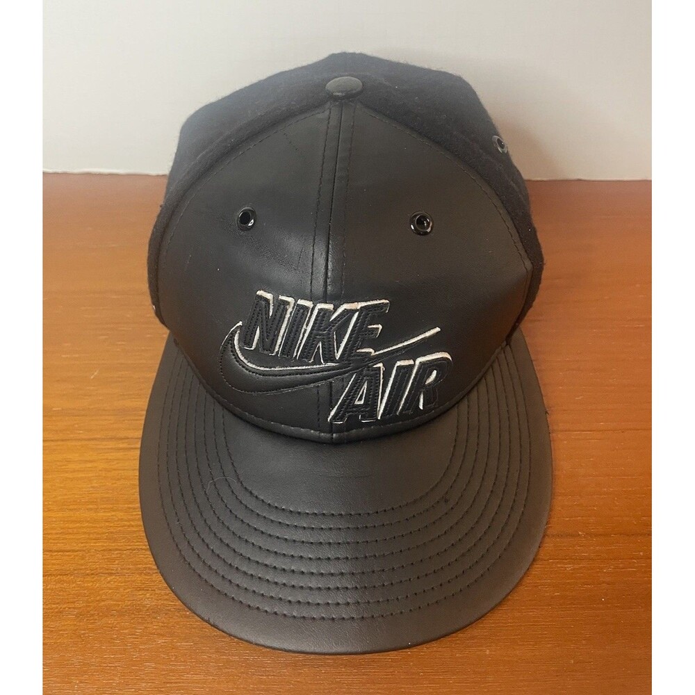 Nike Air True Baseball Cap Hat Men’s Black Adjustable Wool Blend